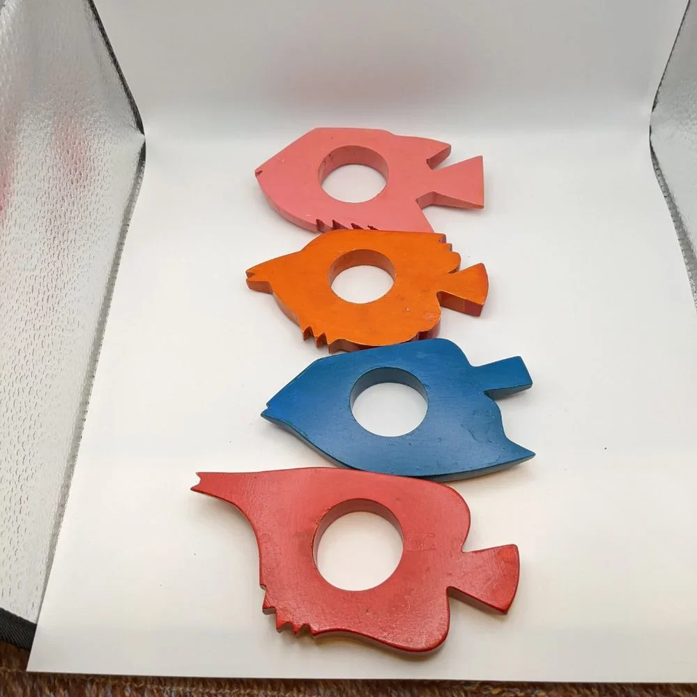 🧨🧨Napkin Rings Set of Four (4) Fish Decor